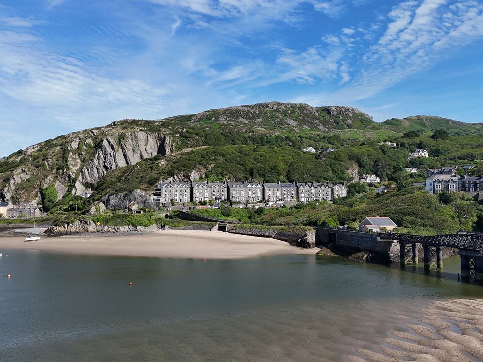 View of buildings and water at 5 Porkington Terrace in Barmouth