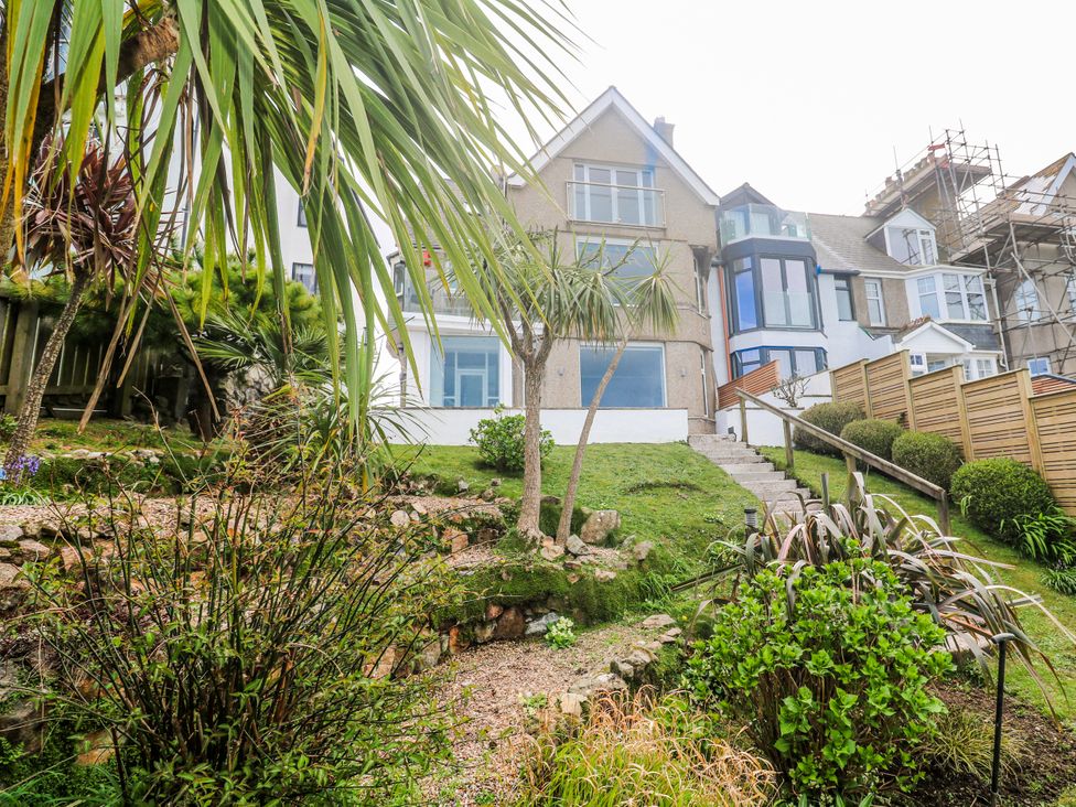 A house with garden and steps at Island View in Carbis Bay