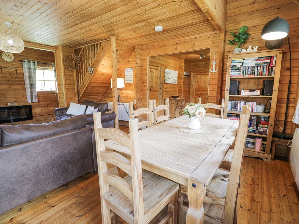 Sun View Lodge - North Wales - 1075657 - thumbnail photo 10