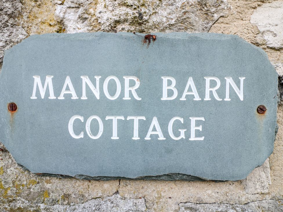 Manor Barn Cottage - Peak District - 1076514 - thumbnail photo 2
