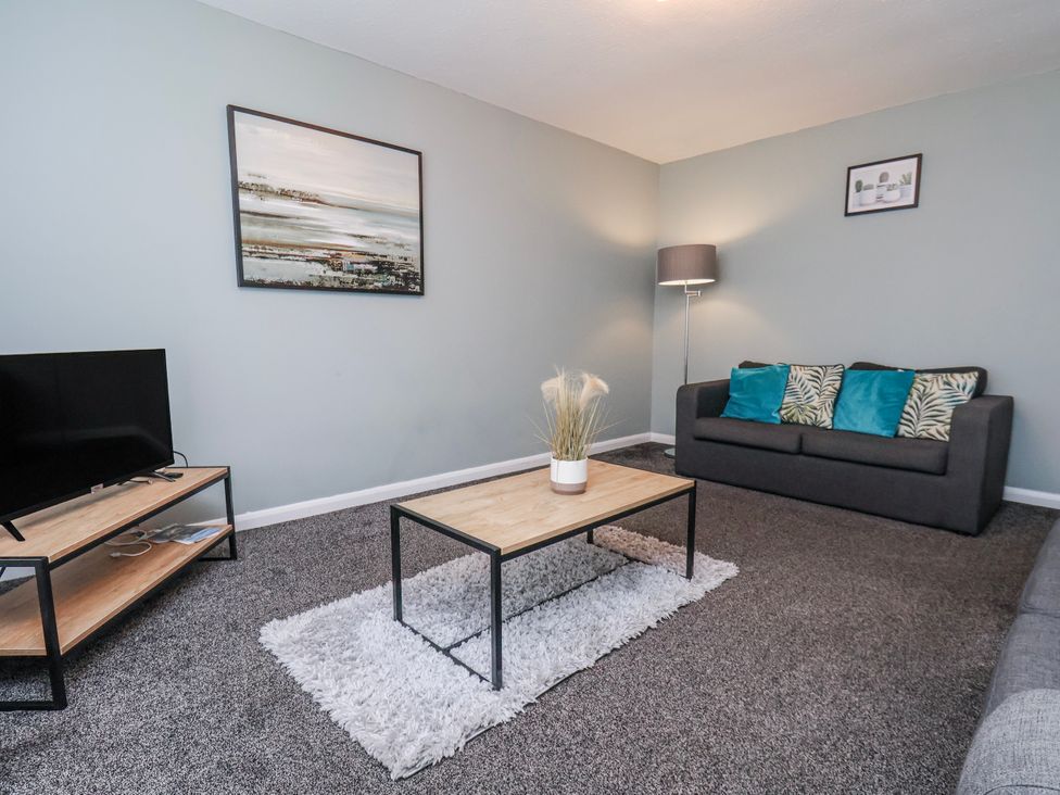 34 Fountain Close - North Yorkshire (incl. Whitby) - 1076788 - thumbnail photo 3