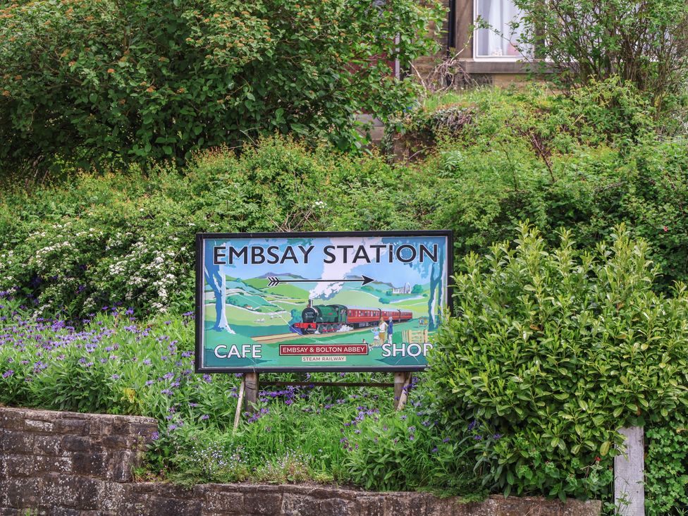 No. 4 Embsay - Yorkshire Dales - 1078441 - thumbnail photo 24