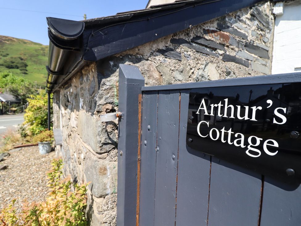 A sign for Arthur's Cottage at Arthur’s Cottage in Abergynolwyn near Tywyn