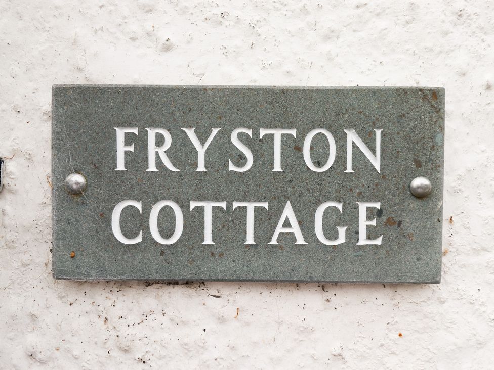 Fryston Cottage - Lake District - 1080100 - thumbnail photo 2
