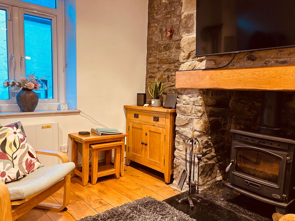 7 Watkin Street - North Wales - 1083927 - thumbnail photo 4