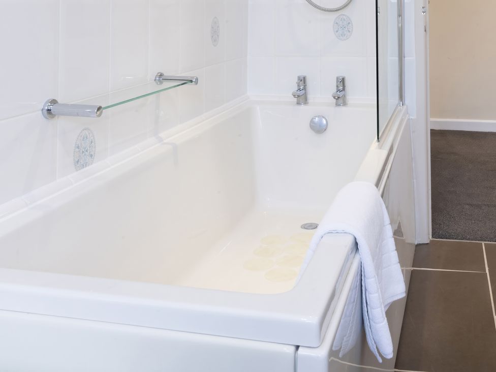 White Stones - Cotswolds - 1089883 - thumbnail photo 23