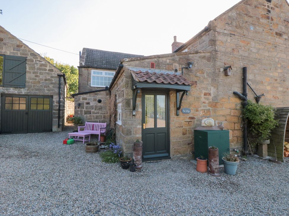The Cottage - North Yorkshire (incl. Whitby) - 1090741 - thumbnail photo 1