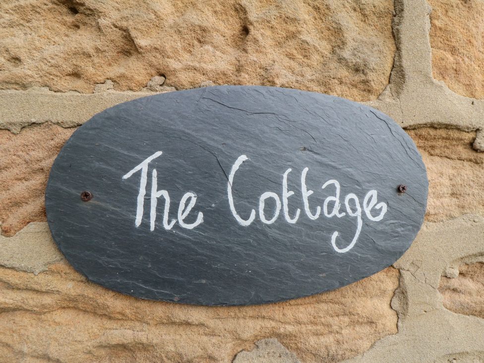 The Cottage - North Yorkshire (incl. Whitby) - 1090741 - thumbnail photo 2