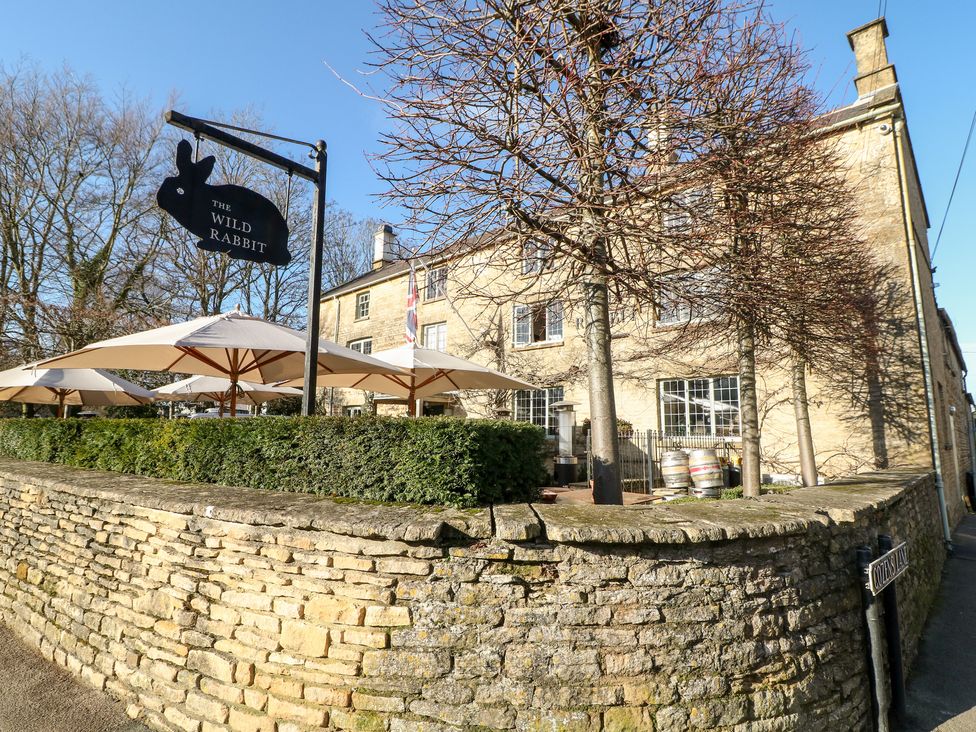 The Tap Room - Cotswolds - 1091347 - thumbnail photo 20