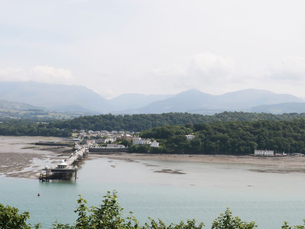 On the Straits - Anglesey - 1092366 - thumbnail photo 30
