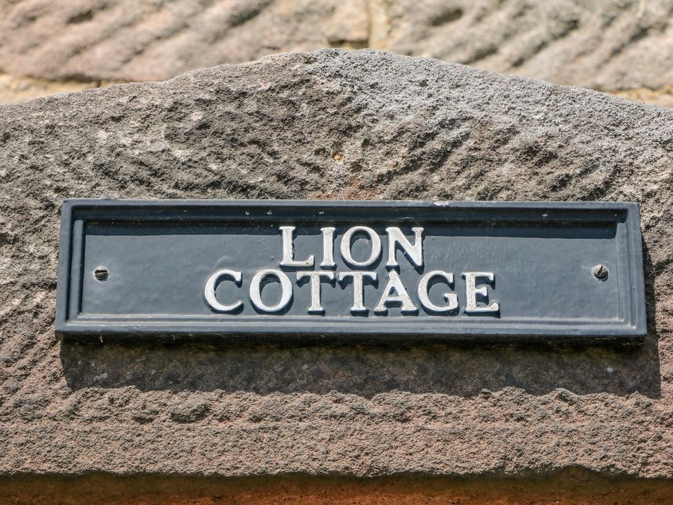Lion Cottage - Peak District - 1092381 - thumbnail photo 2