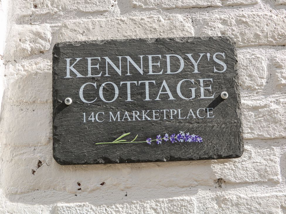 Kennedy's Cottage - Peak District - 1092613 - thumbnail photo 3