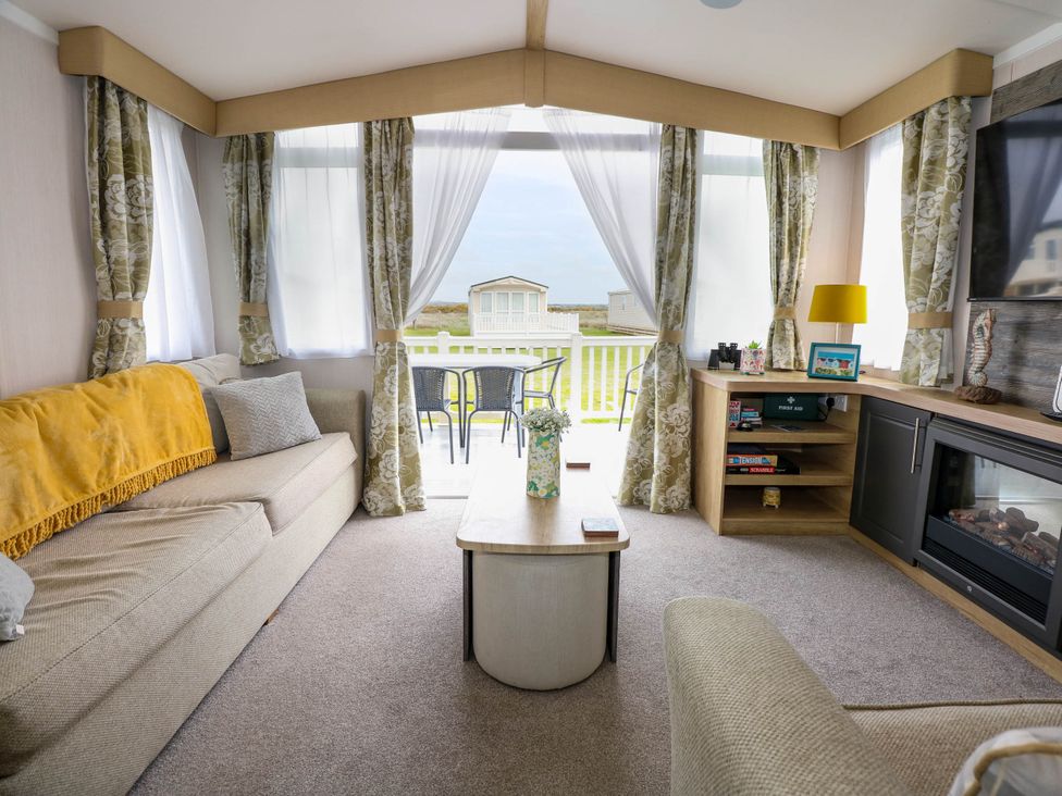 Trewan Lodge - Anglesey - 1096026 - thumbnail photo 3