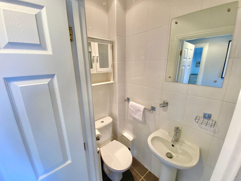 39 Eastborough - 1 Bed - North Yorkshire (incl. Whitby) - 1097461 - thumbnail photo 17