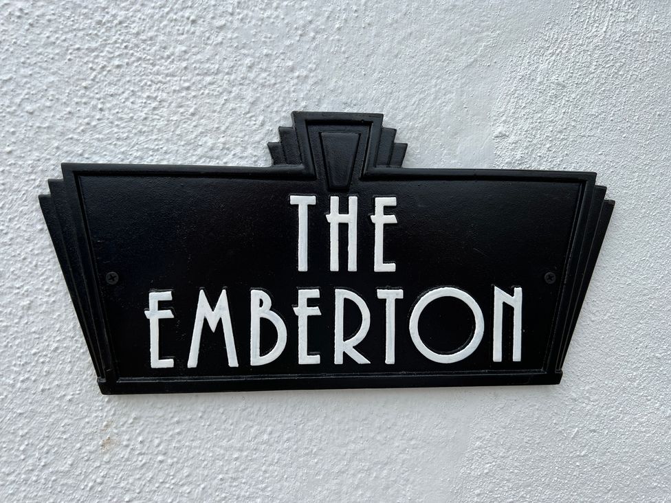 The Emberton - North Yorkshire (incl. Whitby) - 1098042 - thumbnail photo 4
