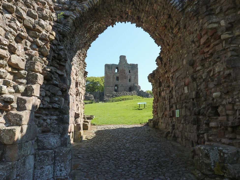 Castle Keep - Northumberland - 1098493 - thumbnail photo 24