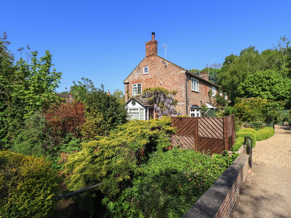 1 Eastview - Lincolnshire - 1099667 - thumbnail photo 22