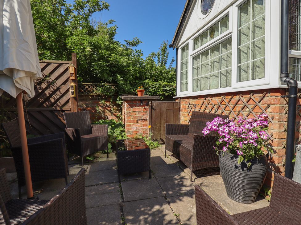 1 Eastview - Lincolnshire - 1099667 - thumbnail photo 21