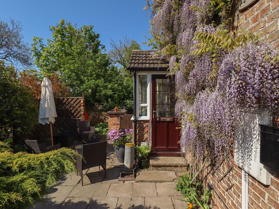 1 Eastview - Lincolnshire - 1099667 - thumbnail photo 19