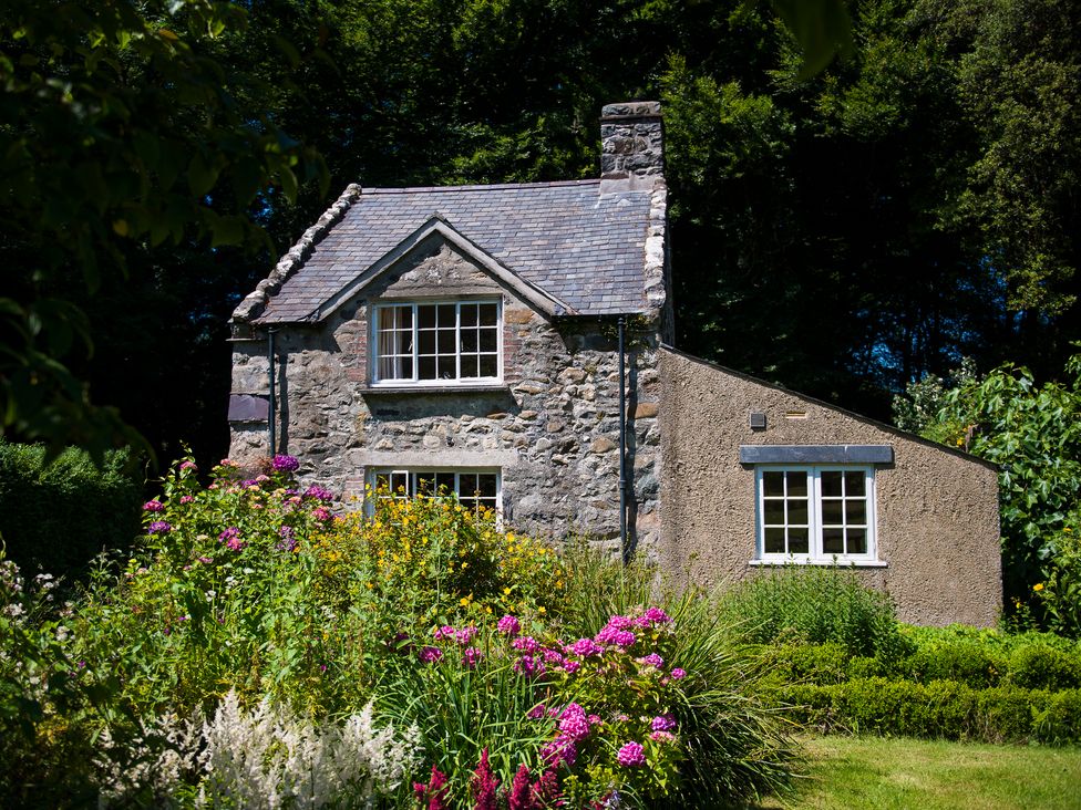 Garden Cottage - Y Ffor - North Wales - 1099694 - thumbnail photo 28