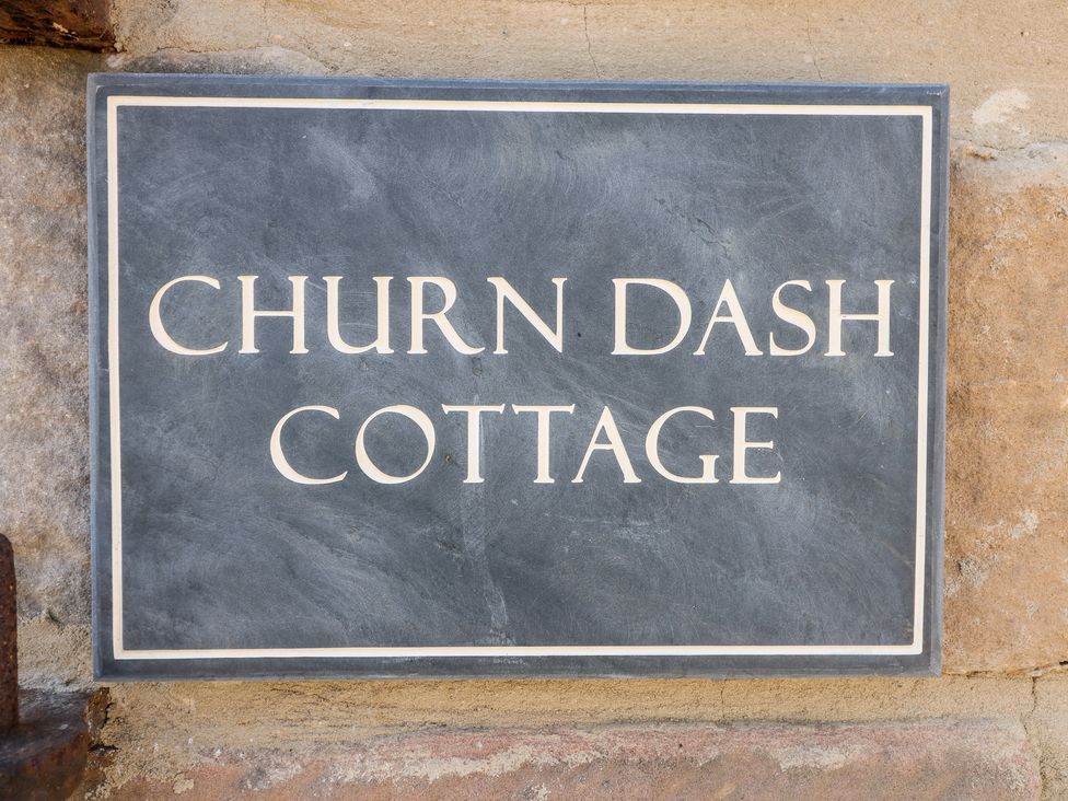 Churn Dash Cottage - Peak District - 1100100 - thumbnail photo 4
