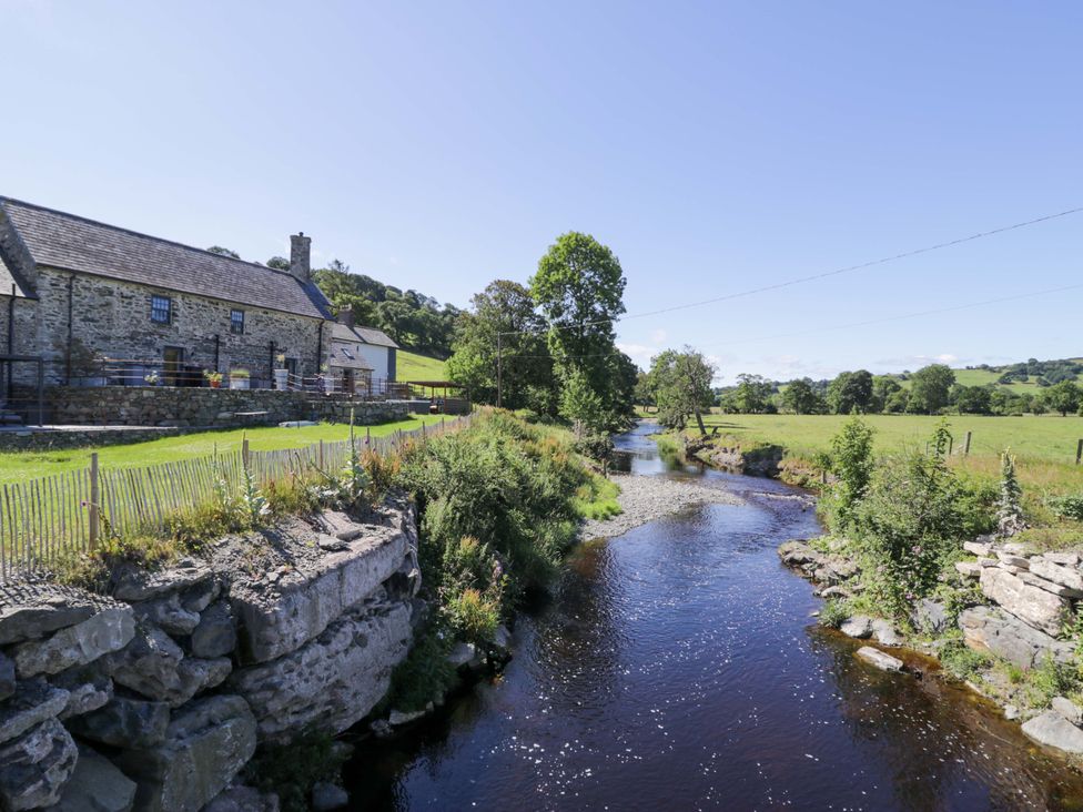 Plas Glan Yr Afon - North Wales - 1102388 - thumbnail photo 66