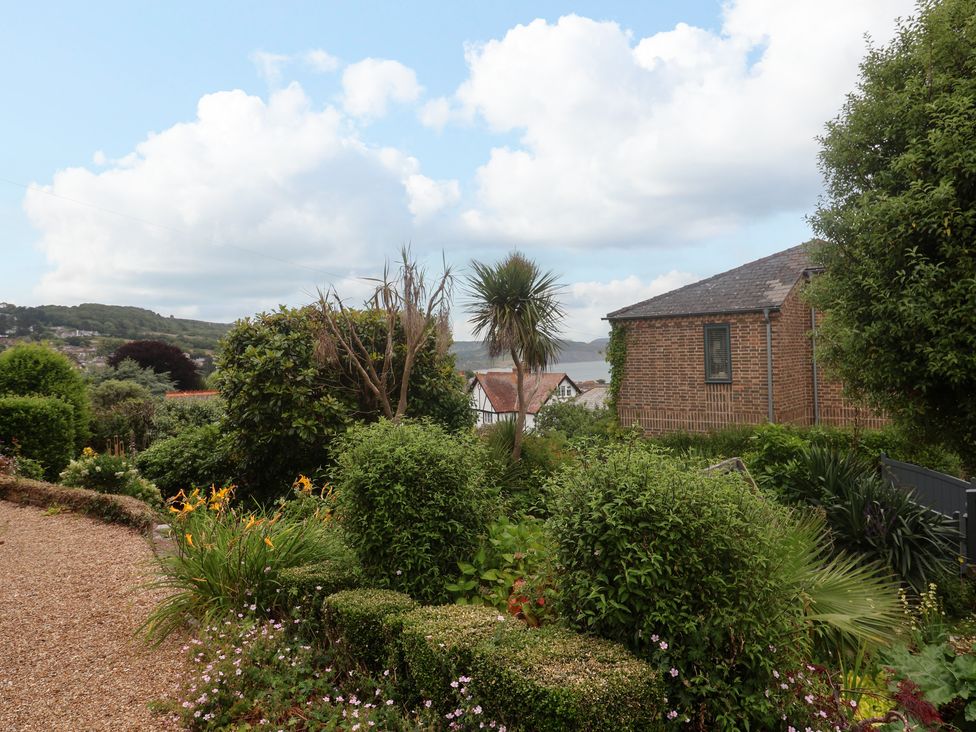 The Apartment at Queen Anne's Lodge - Dorset - 1106013 - thumbnail photo 14