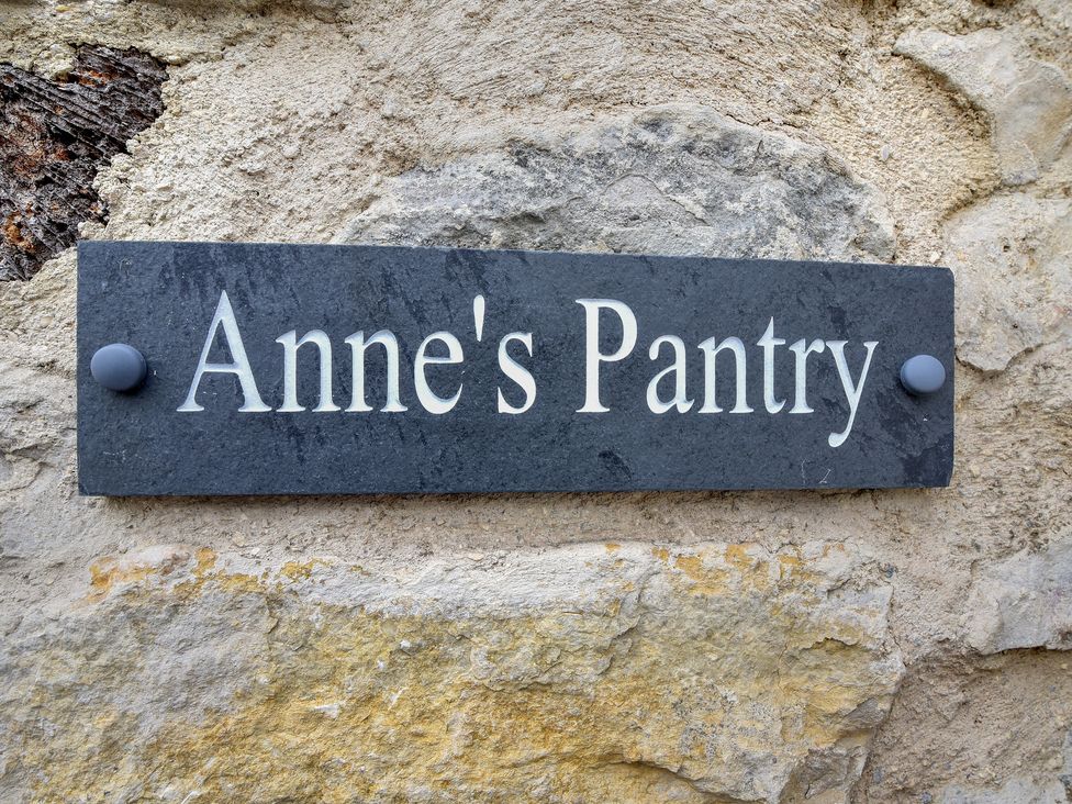 Anne's Pantry - Dorset - 1106549 - thumbnail photo 3