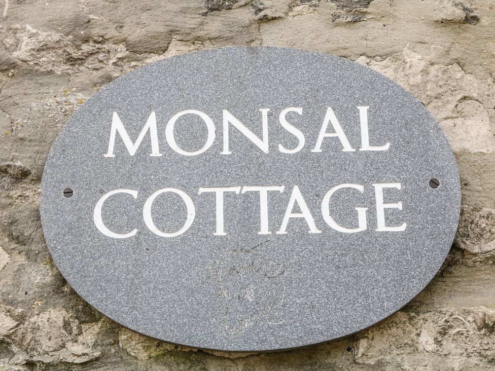 Monsal Cottage - Peak District - 1107895 - thumbnail photo 2