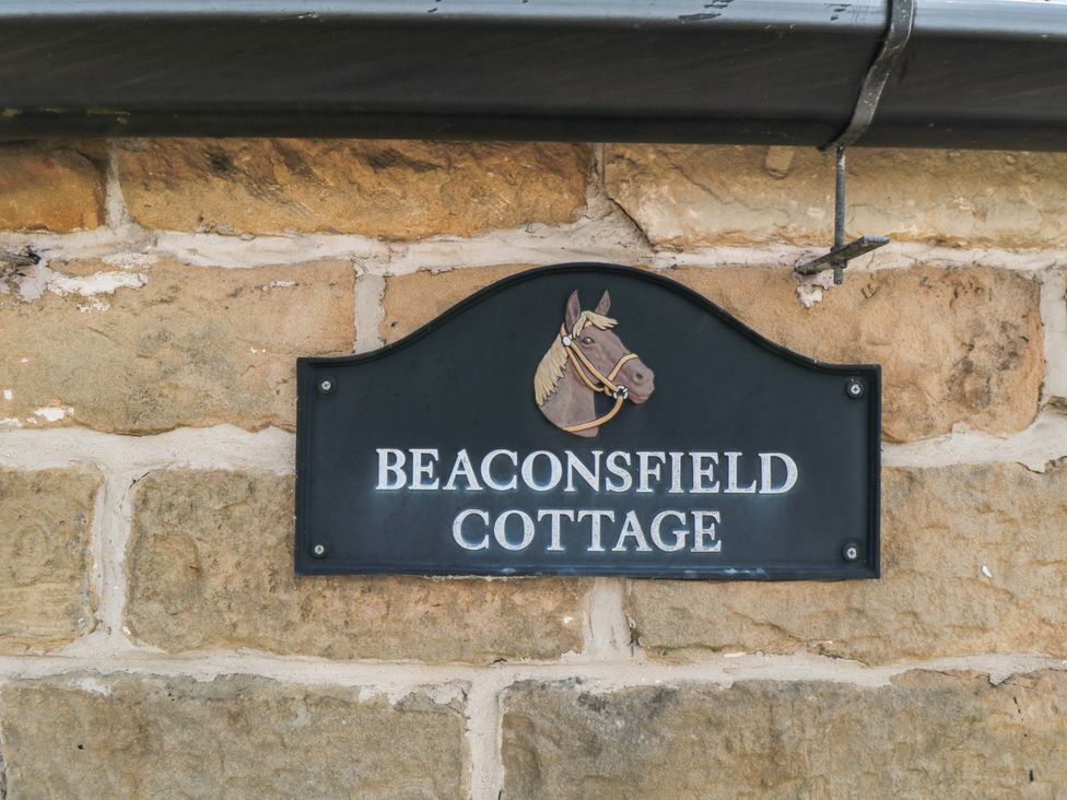 Beaconsfield Cottage - North Yorkshire (incl. Whitby) - 1109246 - thumbnail photo 2