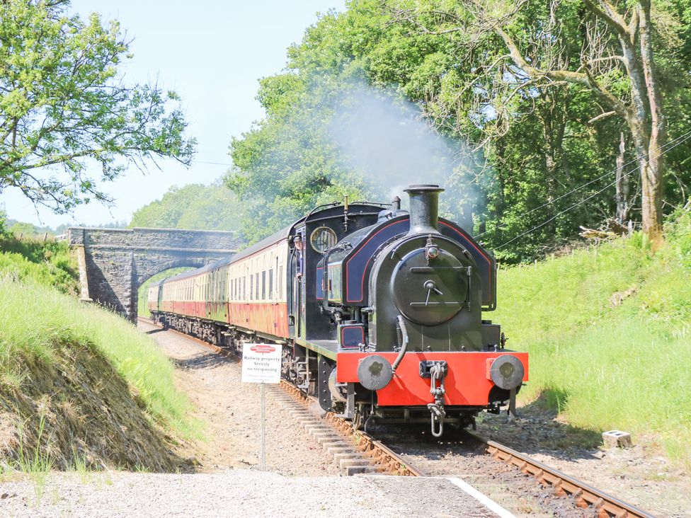 7 Railway Cottages Newby Bridge Great Wood The Lake District And 7 Railway Cottages Newby Bridge Great Wood The Lake District And