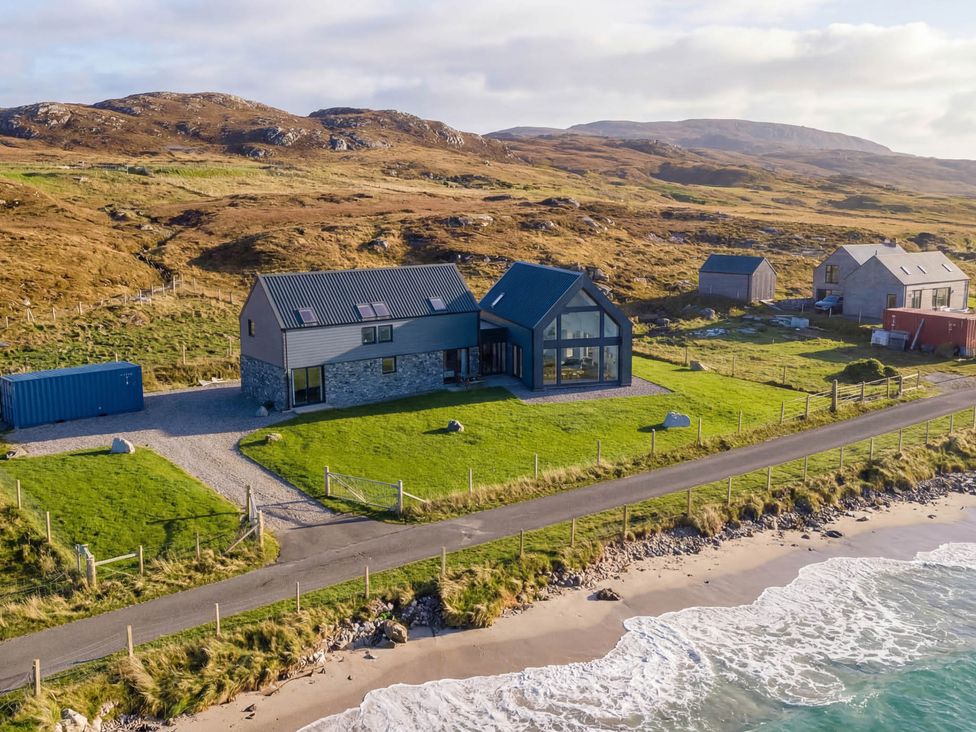 A house near the beach at Taigh Rona Luskentyre Isle Of Harris