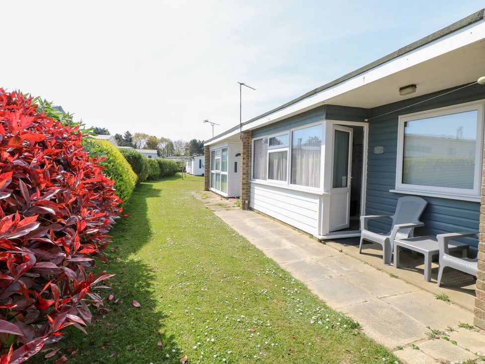 Chalet 468 - Norfolk - 1112940 - thumbnail photo 2