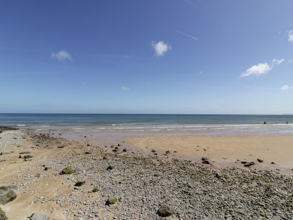 Top Of The Lane Luxury Holiday Apartment - Anglesey - 1115803 - thumbnail photo 46