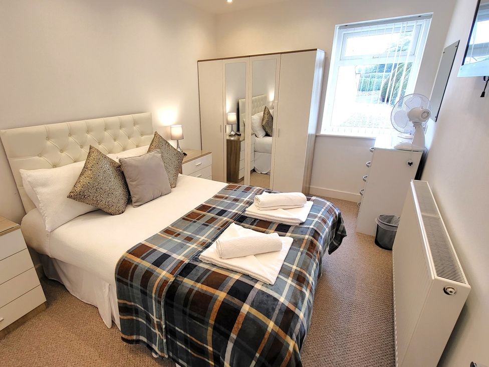 Top Of The Lane Luxury Holiday Apartment - Anglesey - 1115803 - thumbnail photo 27