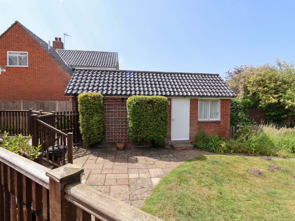 A bungalow with a garden at Seadrift in Dunwich Near Westleton