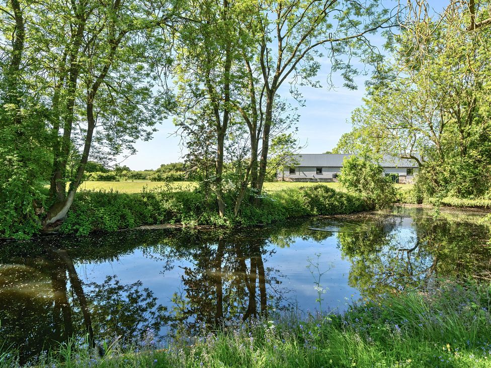 Bedingfield House, nr Debenham - Suffolk & Essex - 1117016 - thumbnail photo 78