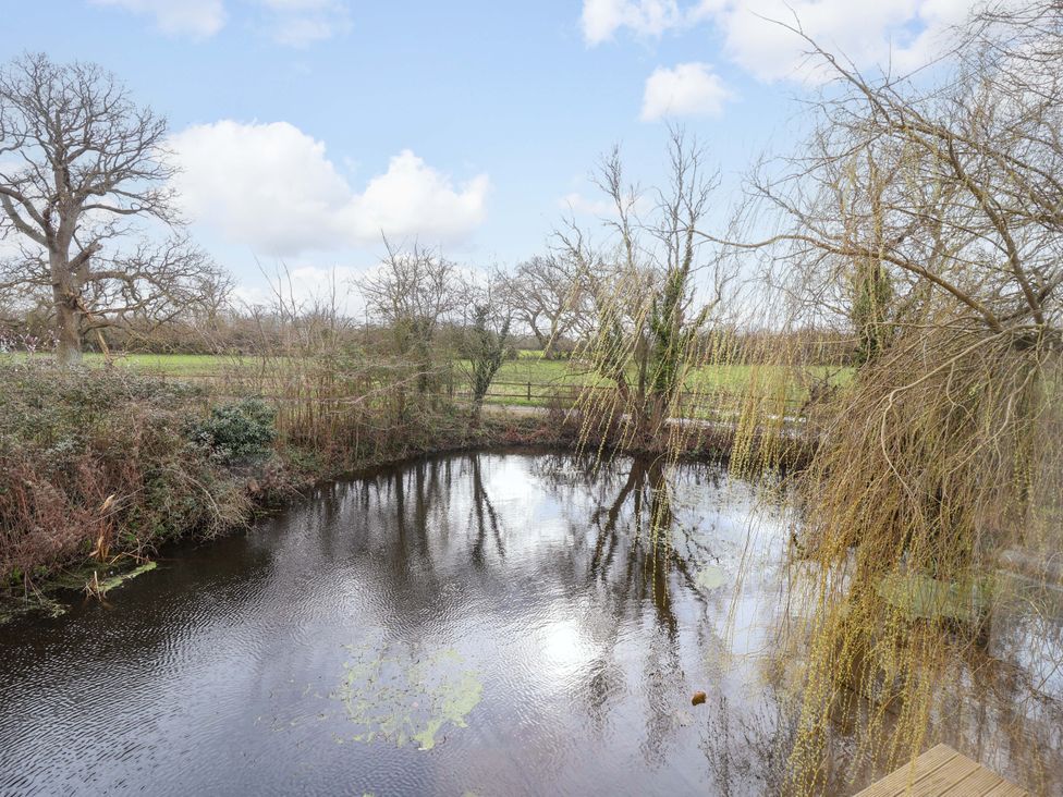 Fishpond House, Sotherton - Suffolk & Essex - 1117024 - thumbnail photo 36