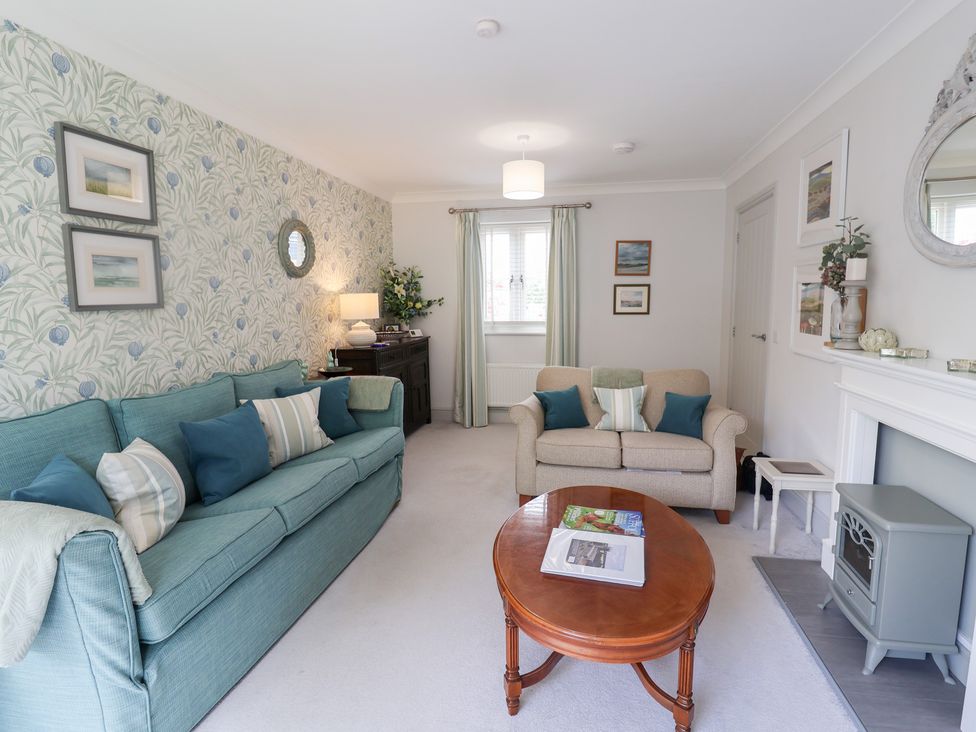 1 Coconut Cottage, Long Melford - Suffolk & Essex - 1117133 - thumbnail photo 3