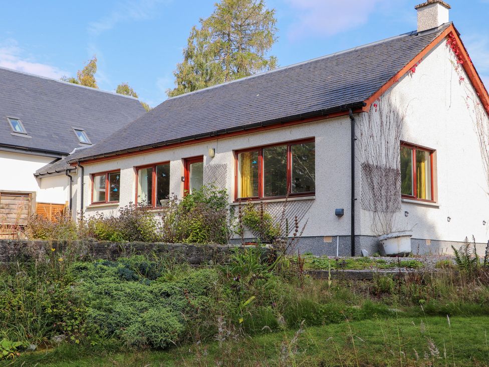 Creag Dhubh Cottage -  - 1118473 - thumbnail photo 2