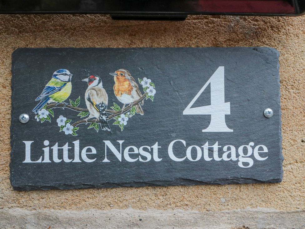 Little Nest Cottage - North Yorkshire (incl. Whitby) - 1119422 - thumbnail photo 3