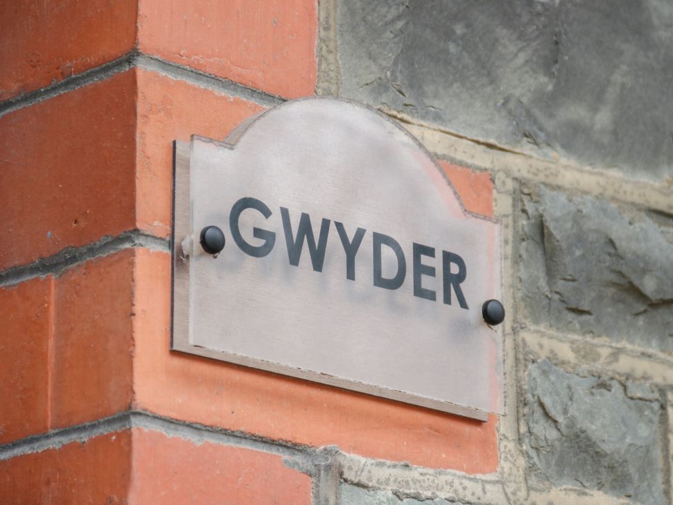 Gwyder - North Wales - 1119965 - thumbnail photo 2