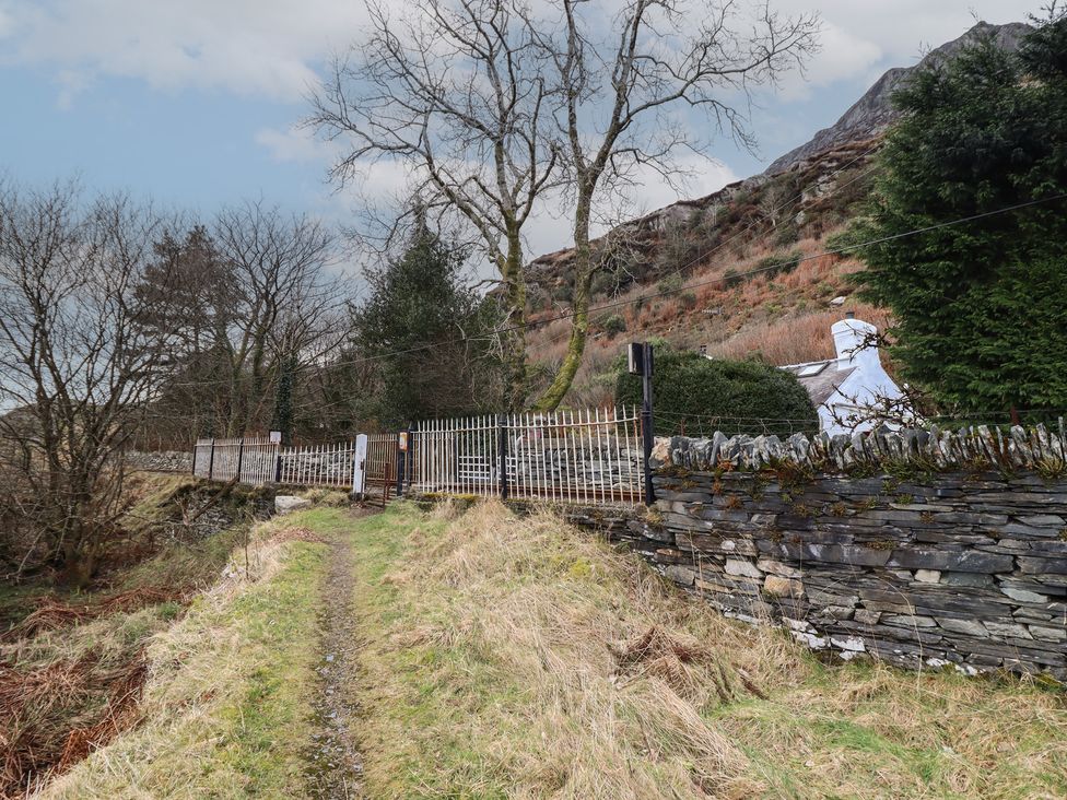 Quarry Cottage - North Wales - 1120142 - thumbnail photo 20