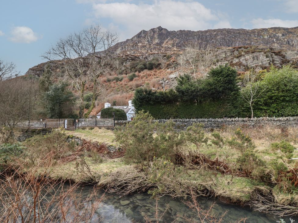 Quarry Cottage - North Wales - 1120142 - thumbnail photo 21