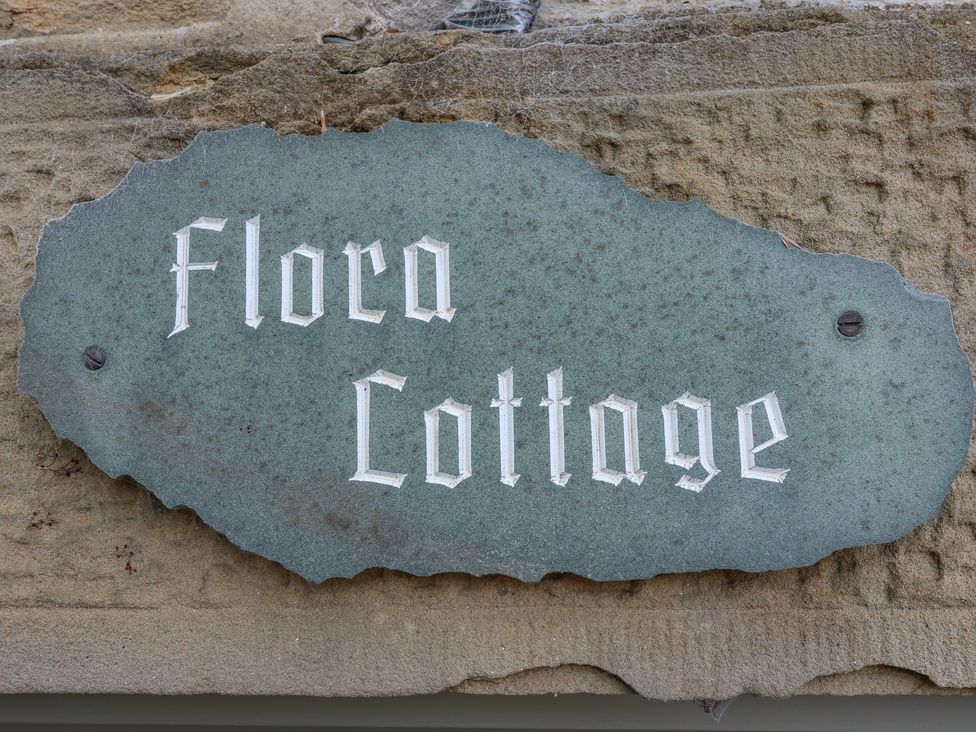 Flora Cottage - Peak District - 1121379 - thumbnail photo 4