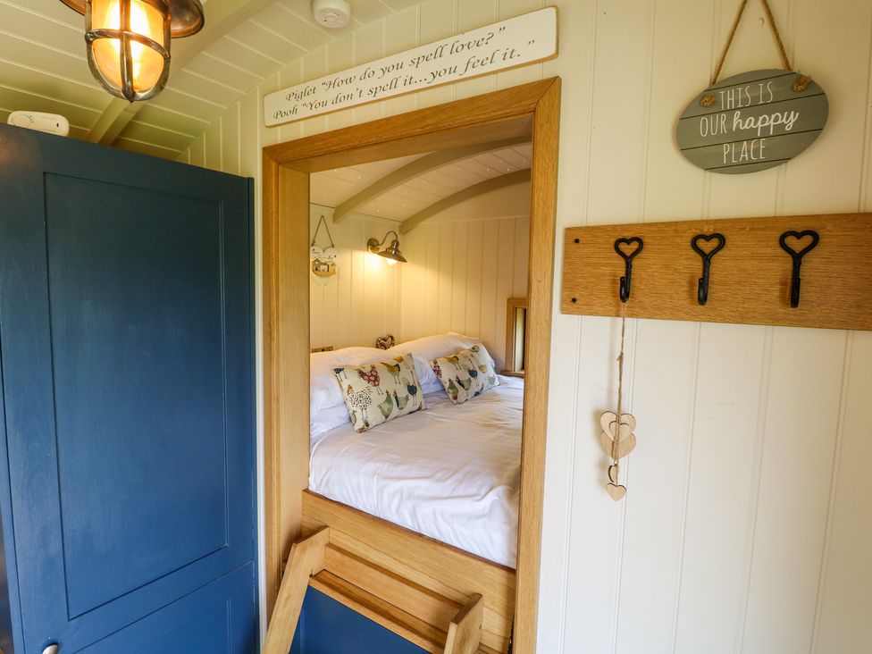 Lillie's Shepherds Hut -  - 1121423 - thumbnail photo 6