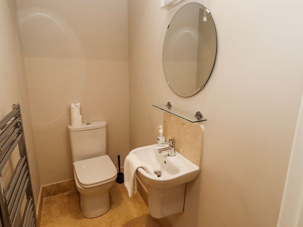 A bathroom with a toilet and bidet at Bramley in Lucker