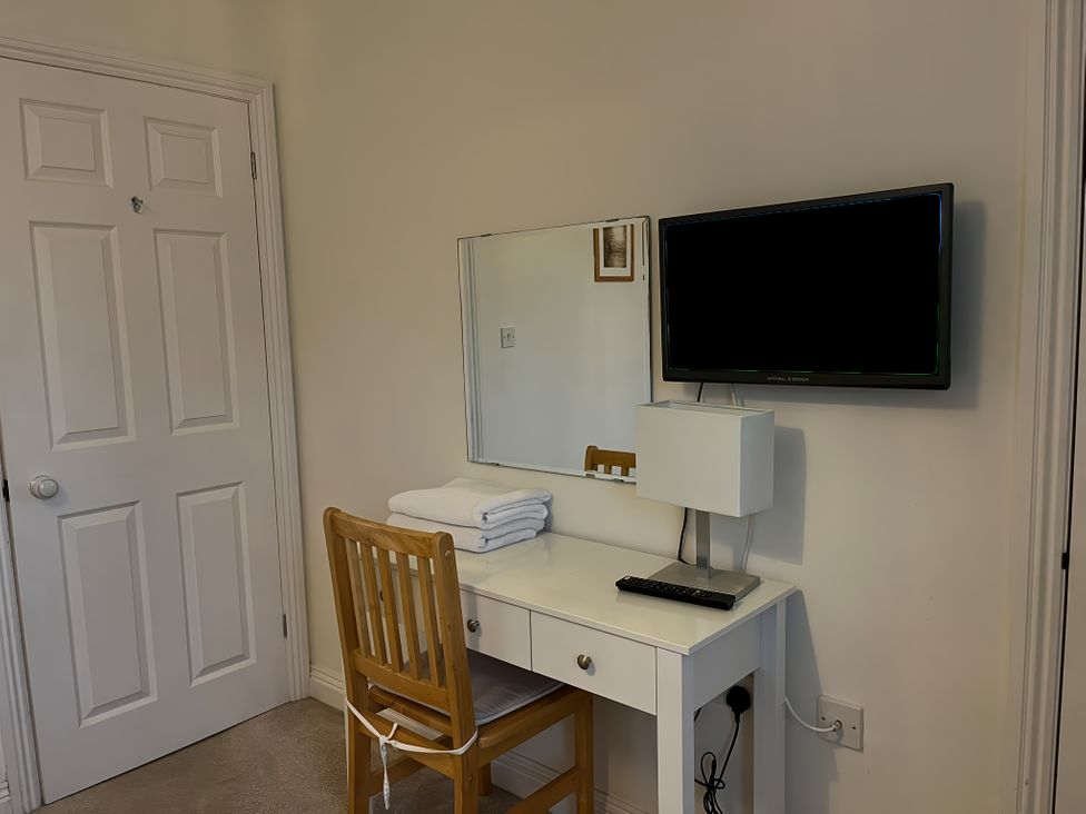 Cliffwalk Cottage - Dorset - 1122555 - thumbnail photo 16