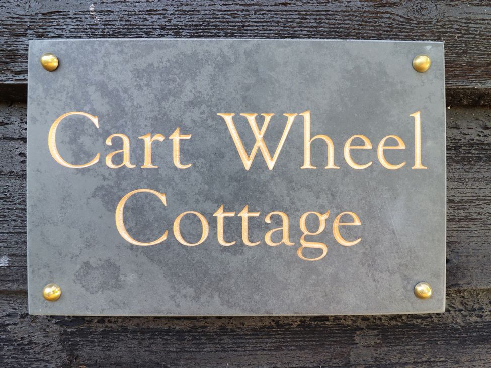 Cart Wheel Cottage - Suffolk & Essex - 1124756 - thumbnail photo 3