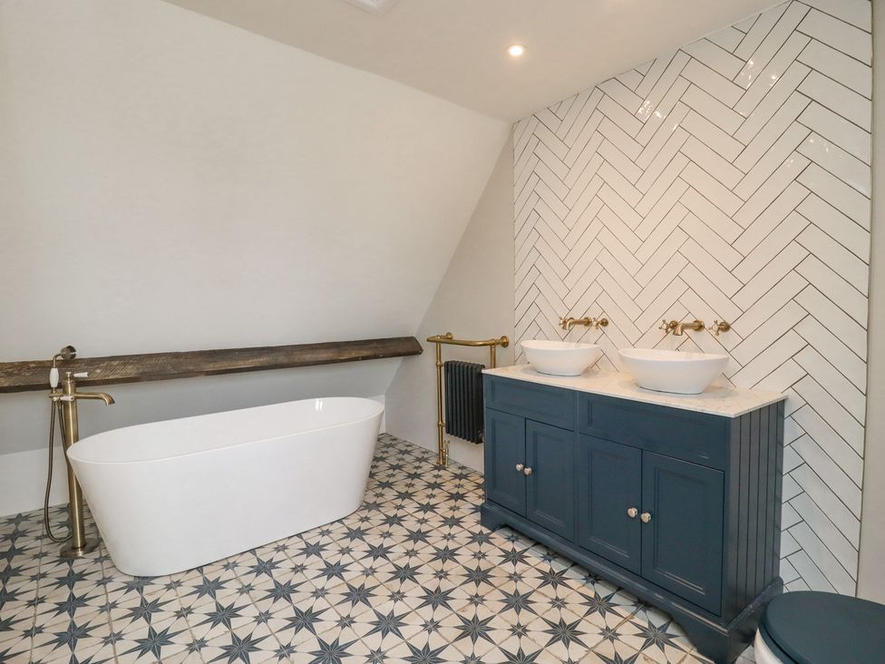 Lynton Cottage - Cotswolds - 1125560 - thumbnail photo 45